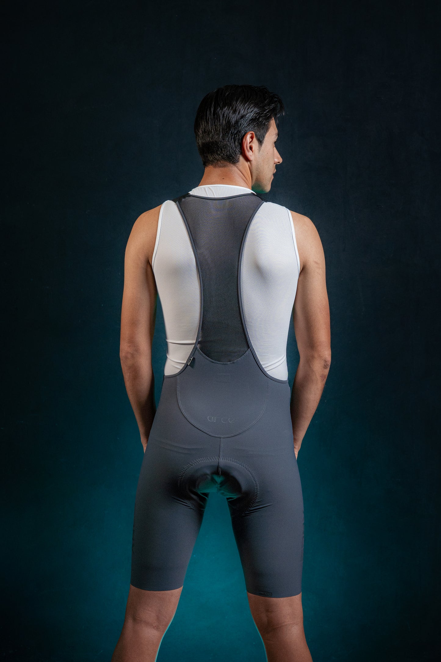 BADANA BIB PRO HOMBRE - GRIS