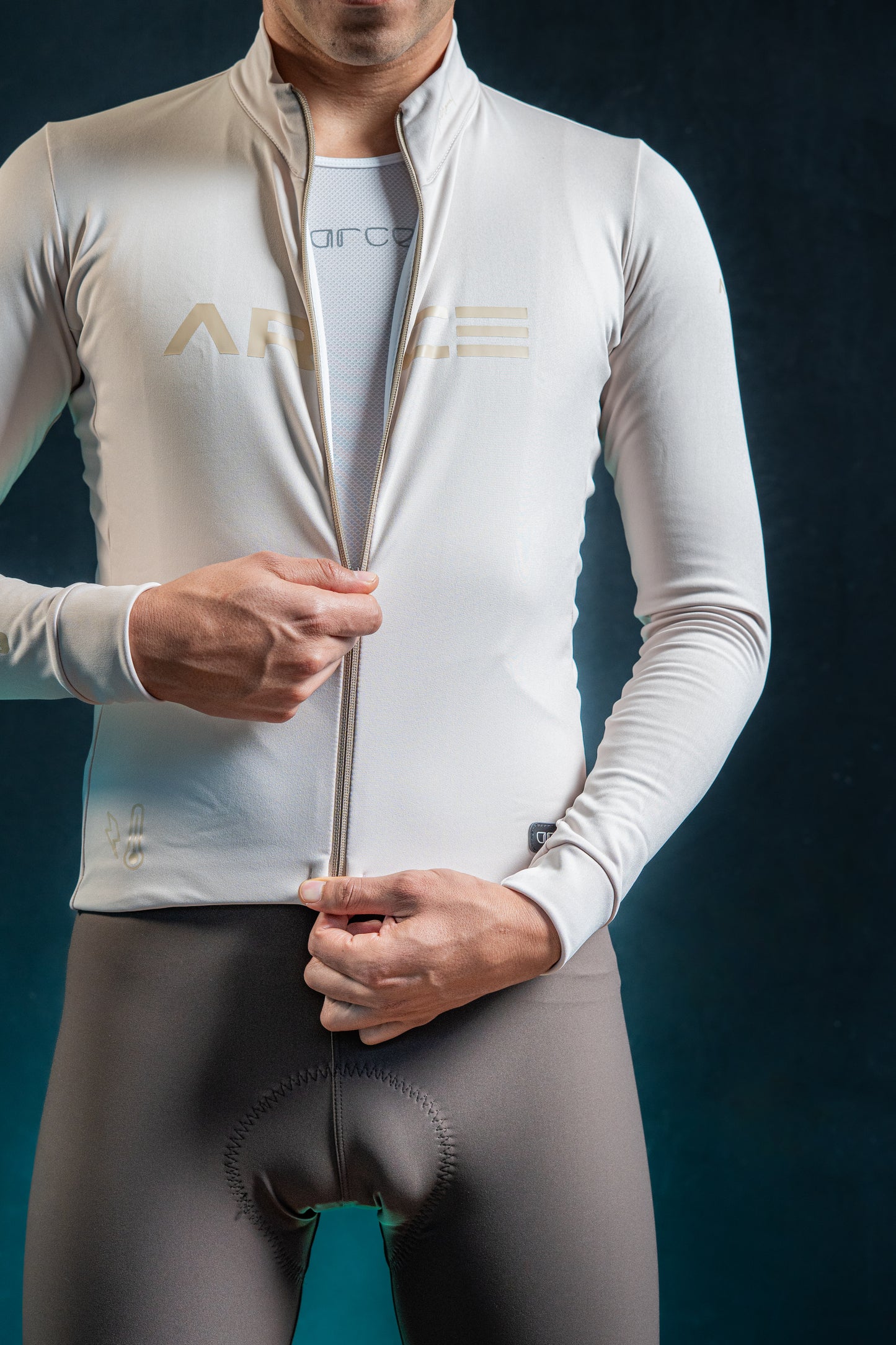 JERSEY TERMICO BEIGE - HOMBRE